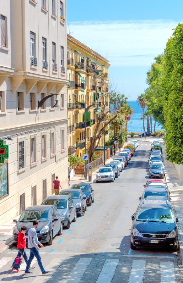 Genteel Home Paseo De Reding Málaga Extérieur photo